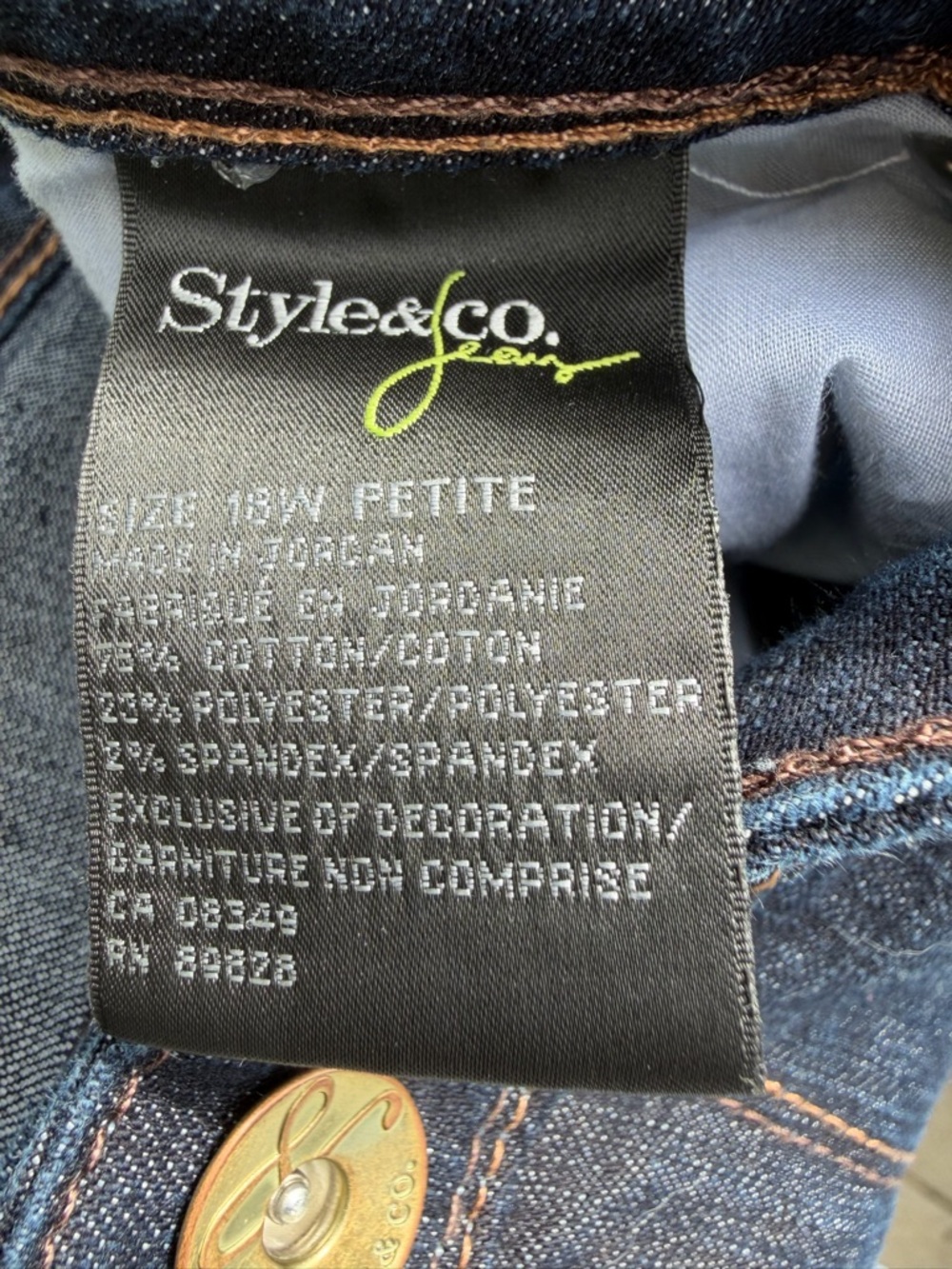 Style & Co. Woman Dark Denim Straight Leg Size 18 W Petite Jean Preowned - Picture 7 of 14